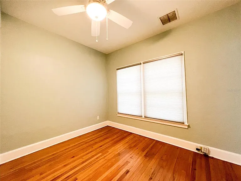501 NE 8th Ave — Photo 11