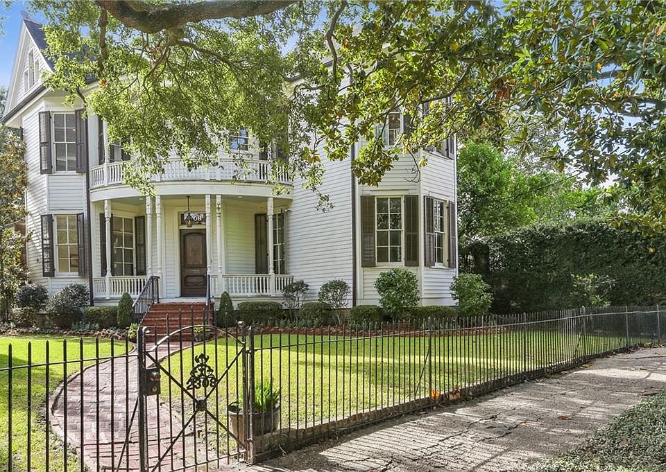 2308 Prytania St, New Orleans, LA 70130 | Zillow