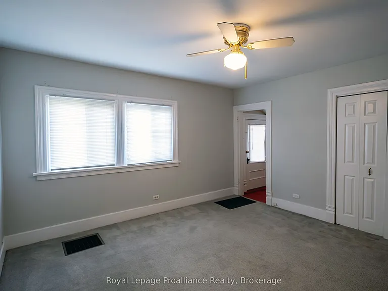 4 Highland Ave — Photo 14