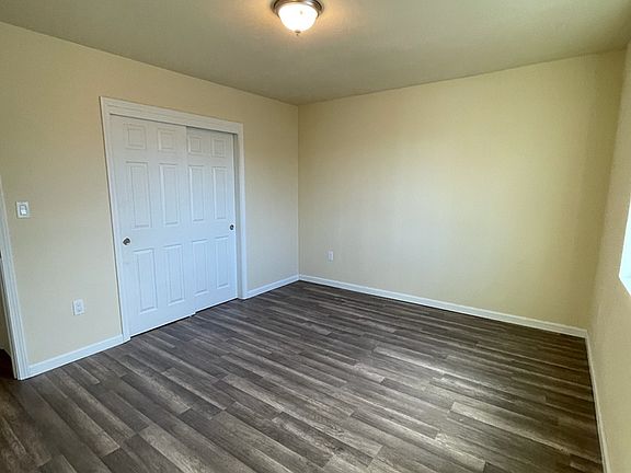 5th image of 448 Texas St NE APT B
