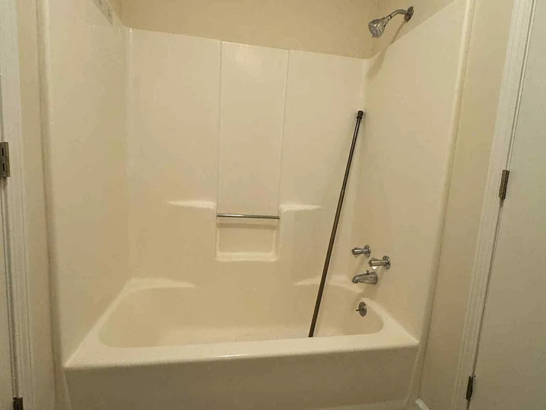 1730 Oshea St #2 — Photo 40
