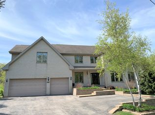 5281 Old Plum Grove Rd, Rolling Meadows, IL 60067