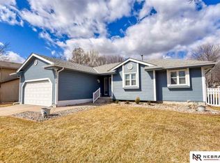 16708 Riggs St, Omaha, NE 68135