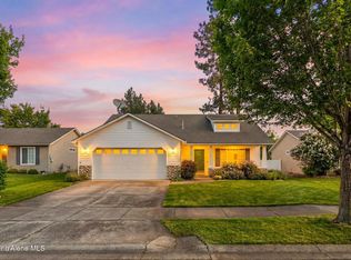 5439 E Steamboat Bnd, Post Falls, ID 83854