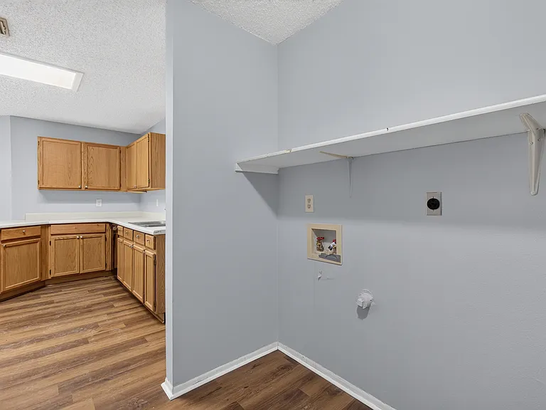 3824 Forsyth Park — Photo 12