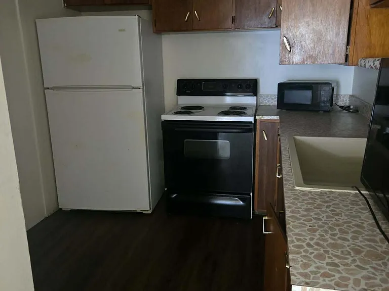 909 N Kadota Ave #1 — Photo 3
