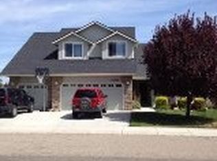 11520 W Celestial Dr, Star, ID 83669