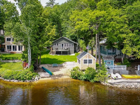 21 Lakeside Dr, Windham, ME 04062