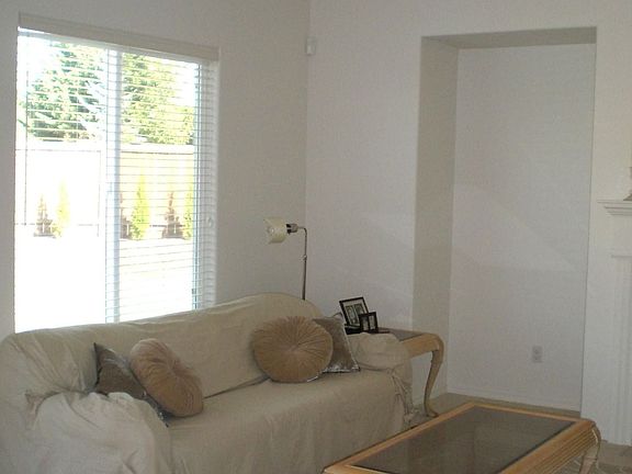 Family Room w/Vaulted Ceilings