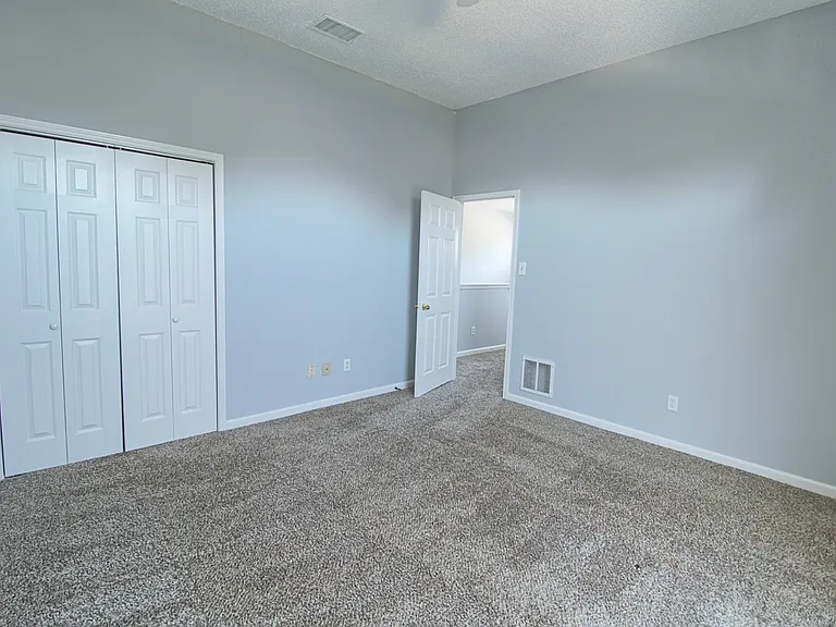 6418 Wildhaven Dr — Photo 28