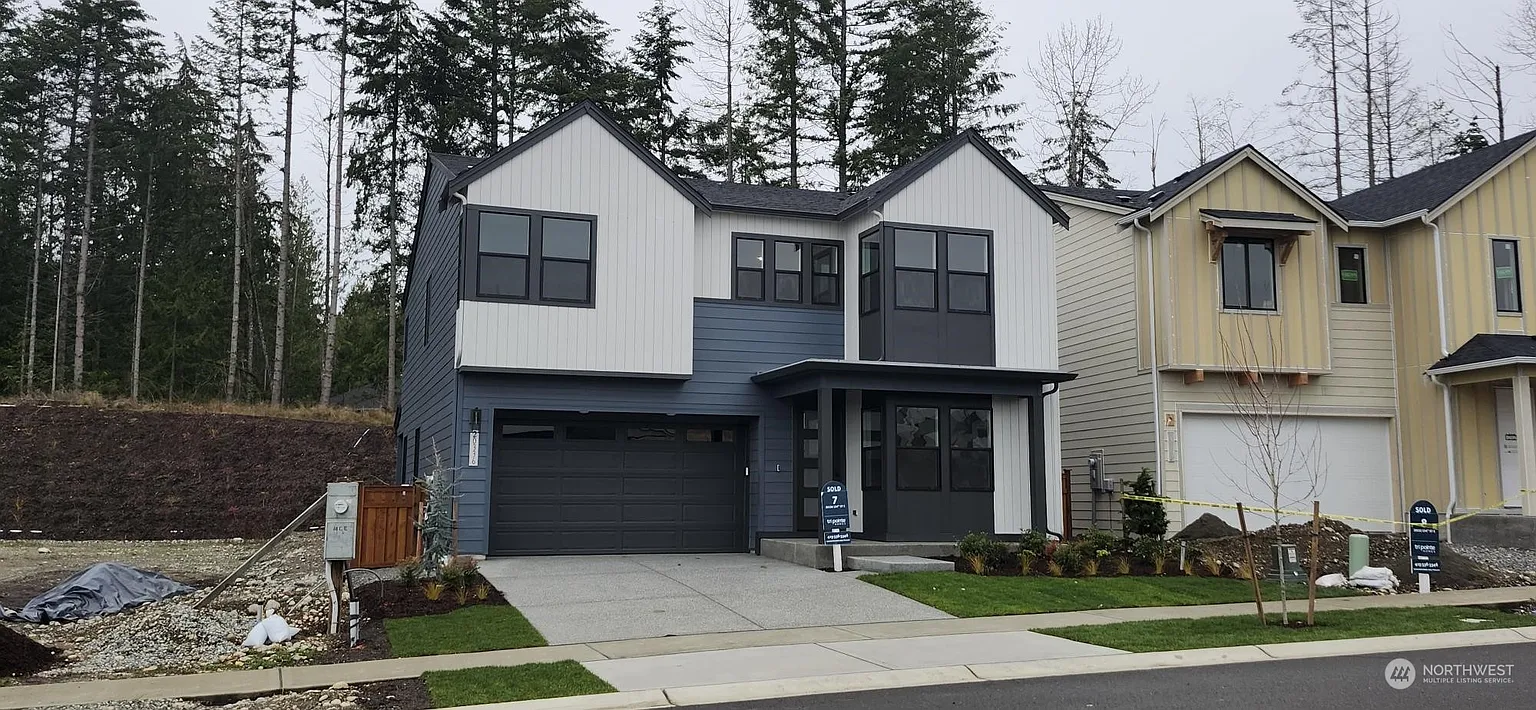 20336 154th Road E #7 photo 1
