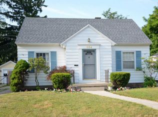 854 Merrifield St SE, Grand Rapids, MI 49507