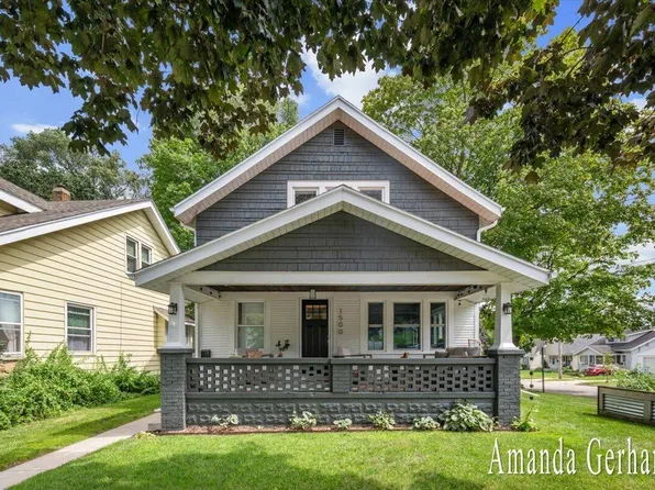 1500 Powers Ave NW, Grand Rapids, MI 49504