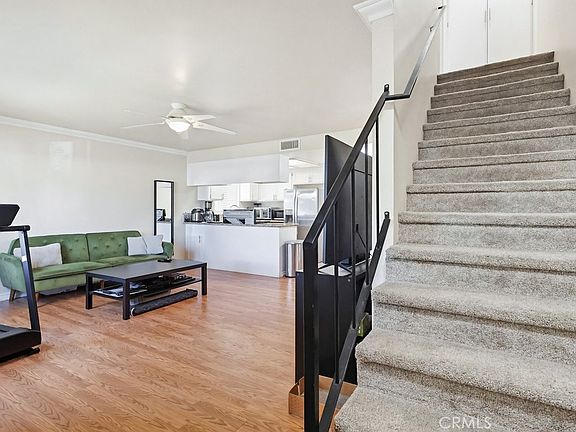 5th image of 13470 Meyer Rd Unit 22