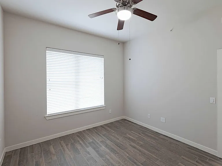 The District At Cypress Waters - Parson's Green — Photo 404
