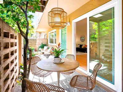 1337 Henry St APT A, Berkeley, CA, 94709