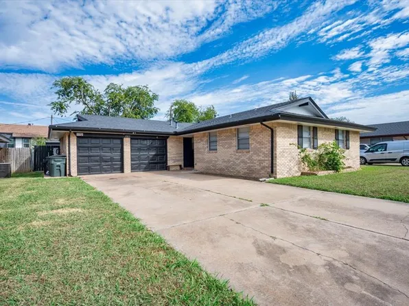 4809 Elmview Dr, Del City, OK 73115