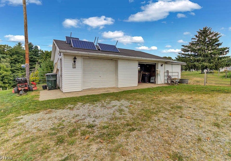 8071 & 8083 Salineville Rd NE, Mechanicstown, OH 44651 MLS 4488202