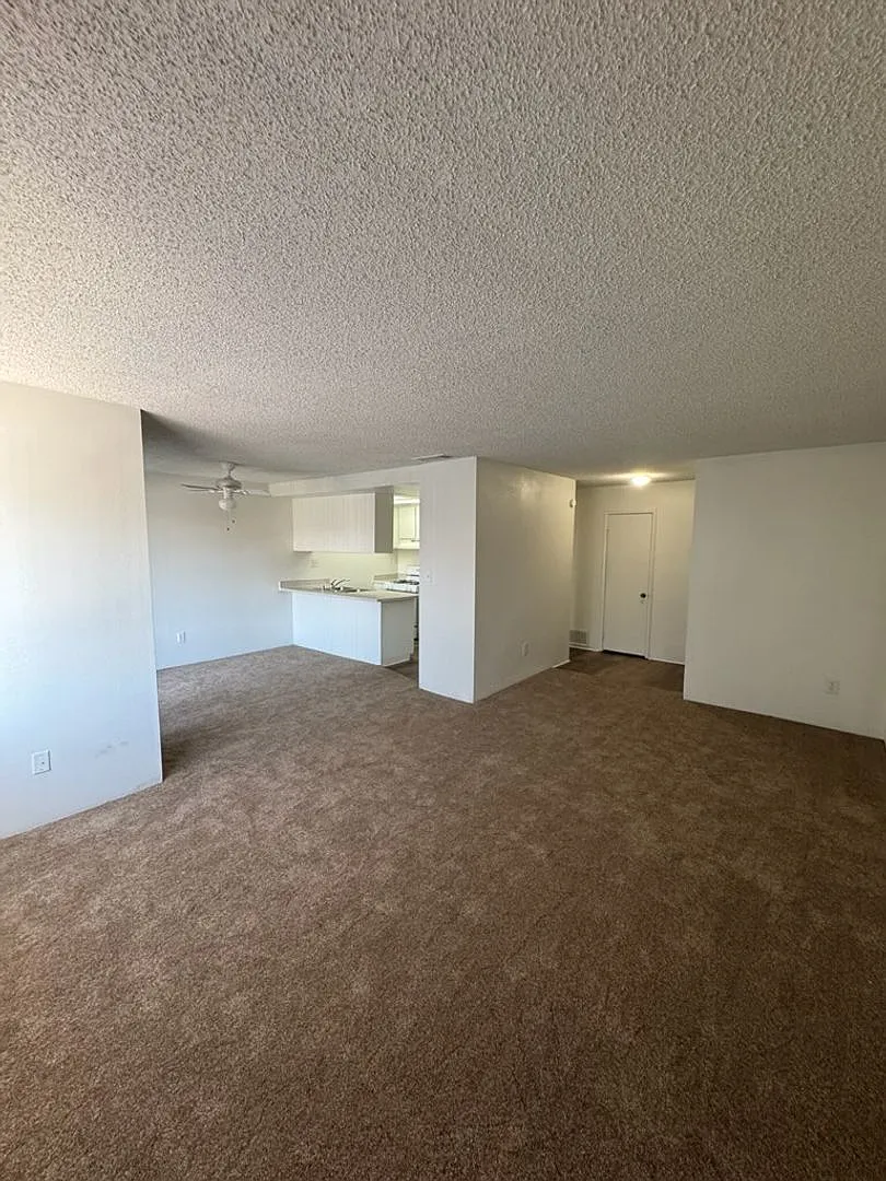2255 Cahuilla St — Photo 3