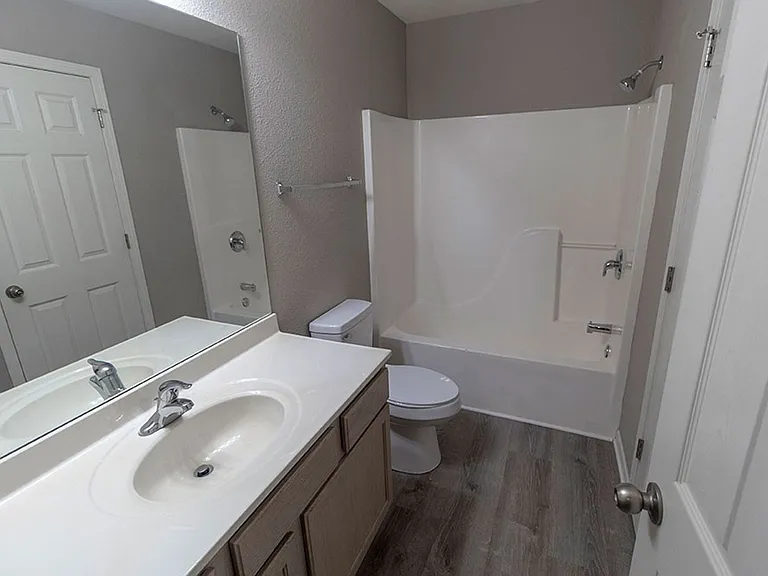 4001 Snowy Owl Dr — Photo 27
