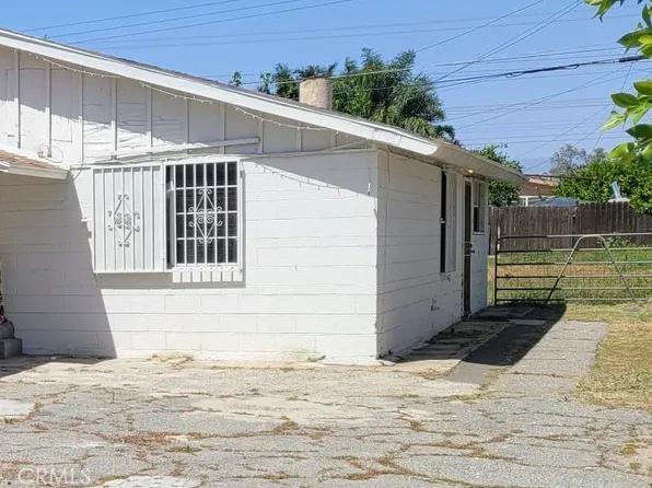 18348 10th St, Bloomington, CA 92316