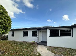 10100 SW 35th St, Miami, FL 33165