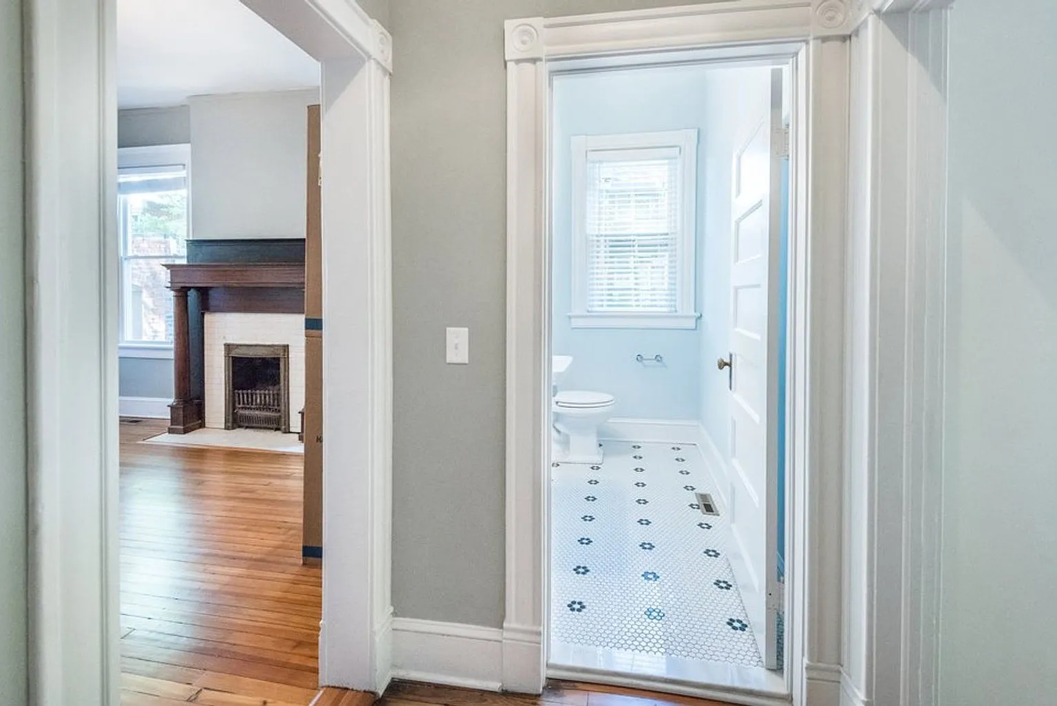 3 bed, 2.5 bath, 2280 sqft, $3,000 — Photo 4