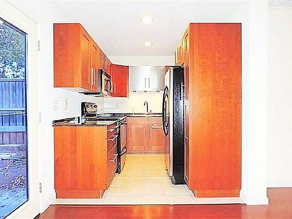 4th image of 7611 Woodthrush Dr
