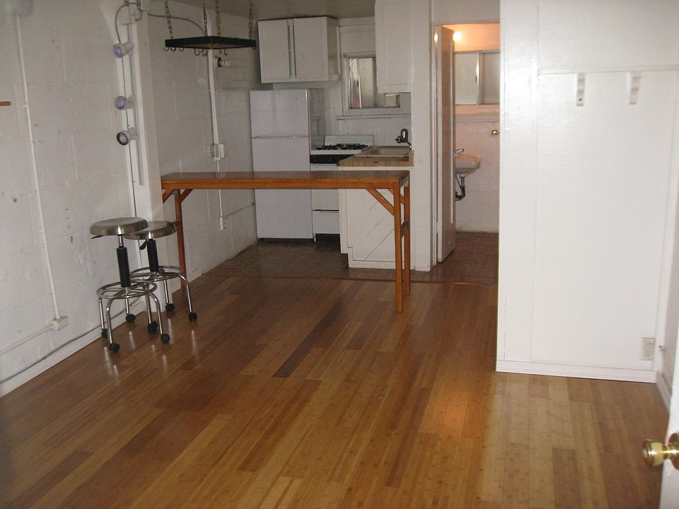 1st image of 2612 Pacific Ave APT C