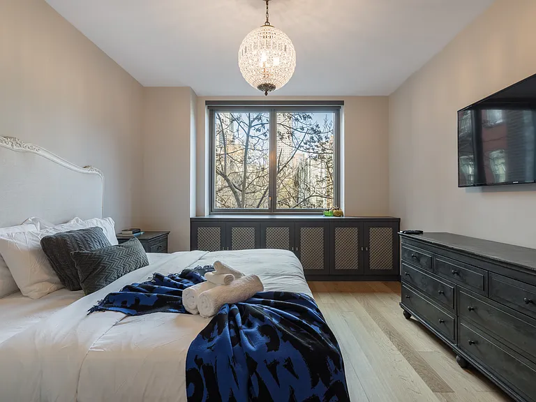 360 E 89th St #4E — Photo 25