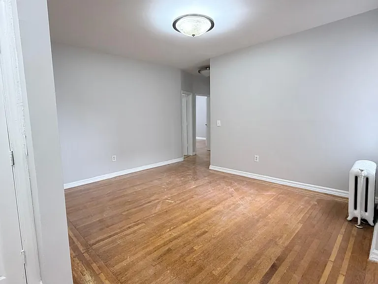 27 Kensington Ave #41E — Photo 4