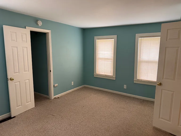 32 Hamilton St #1 — Photo 10