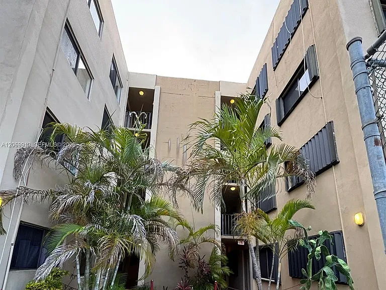 8635 NW 8th St #116 — Photo 17