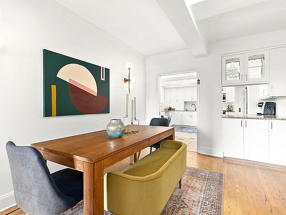 5th image of 7 W 96th St APT 15A