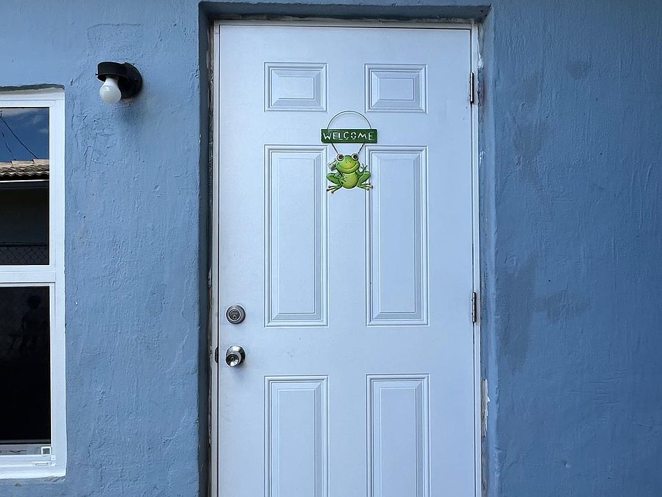 1st image of 613 NW 15th Ave #2