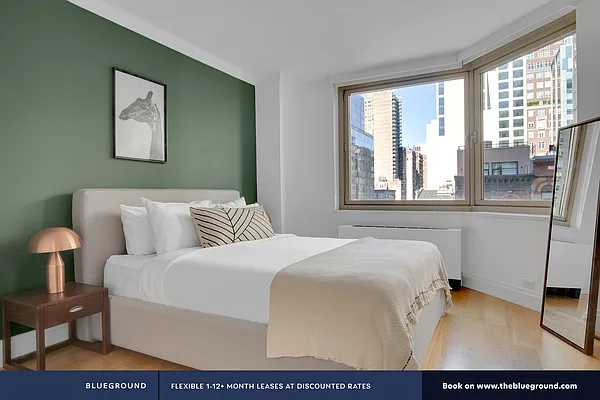 Rented by The Blueground | media 49