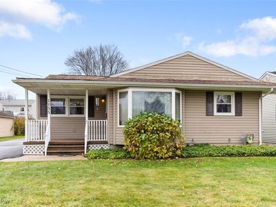 1155 Fairchild Dr, Hubbard, OH, 44425