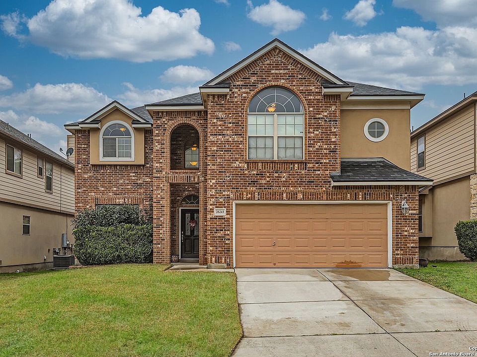 1st image of 26243 MEADOWLARK BAY