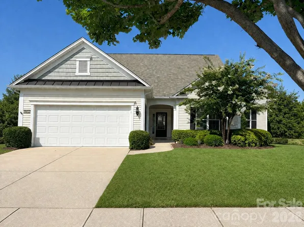 1040 Mesa Verde Dr, Indian Land, SC 29707