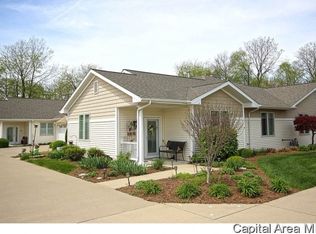 805 Longleaf Ct, Springfield, IL 62711