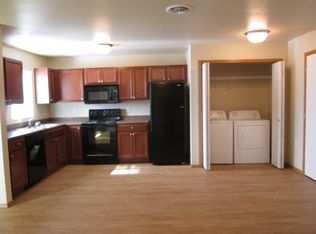 2311 S Capital St #5220278, Mitchell, SD 57301
