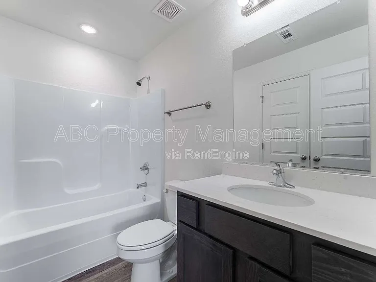 955 S Benchmark Ln #1 — Photo 18