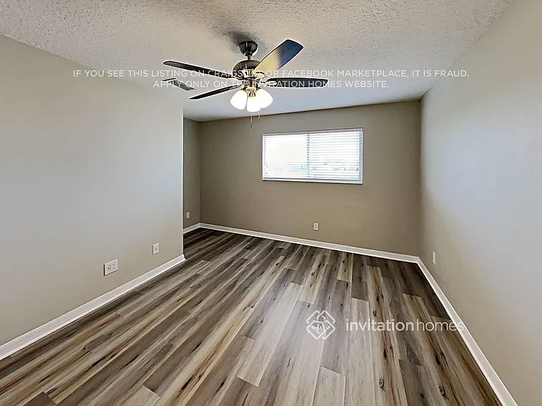 5232 Clover Mist Dr — Photo 15
