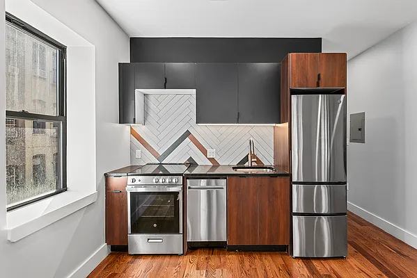 Rented by Compass | media 14