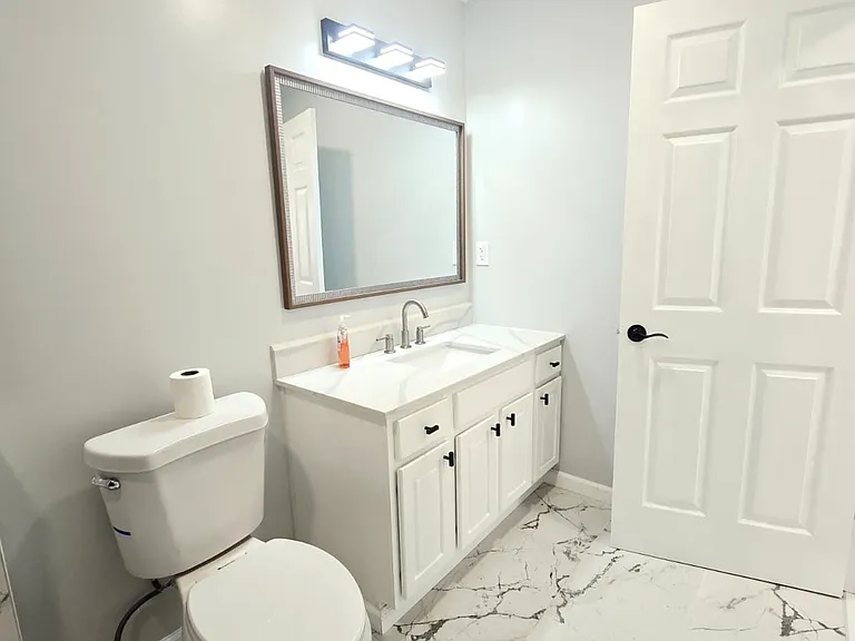 326 Sutton St #1A — Photo 12