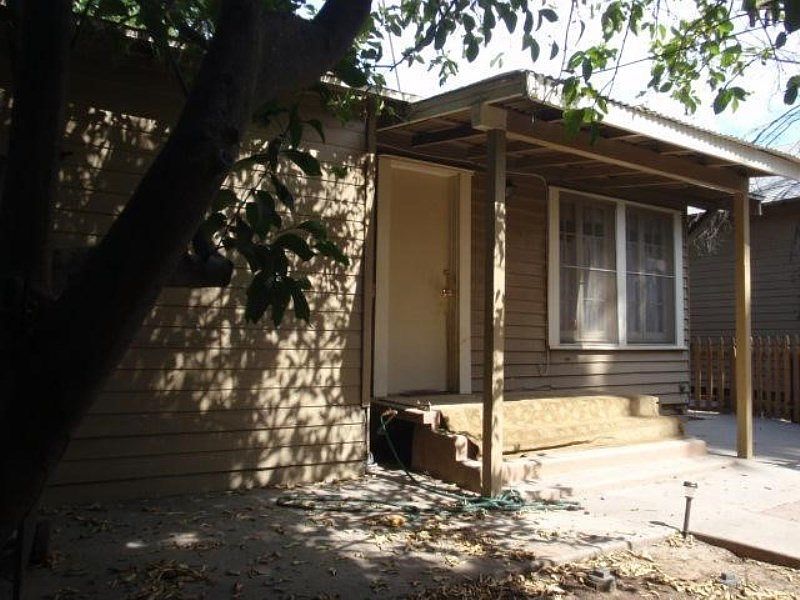 1st image of 1033 N Echo Ave