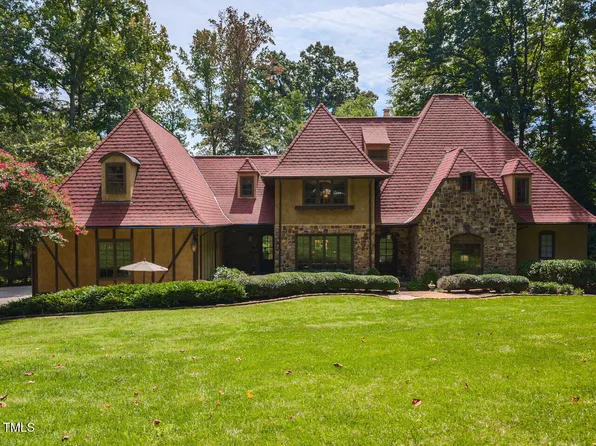 5507 Spring House Ln, Chapel Hill, NC 27516