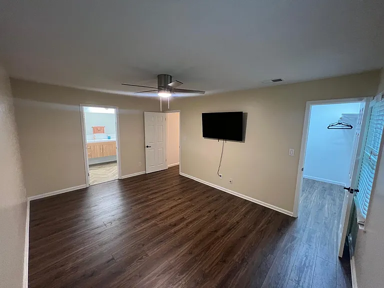 4008 Rock Mill Dr — Photo 20
