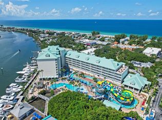 399 2nd St #818, Indian Rocks Beach, FL 33785