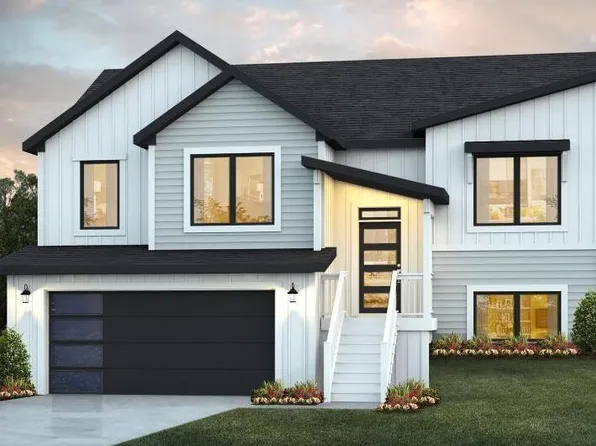 4736 Obsidian Ct NW, Mandan, ND 58554